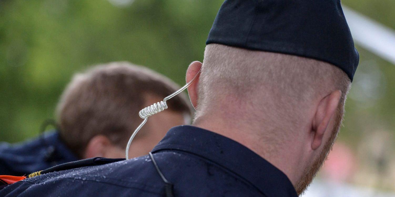 Polisen sätter in fler uniformerade poliser än i fjol i samband med Almedalsveckans många manifestationer. Arkivbild.