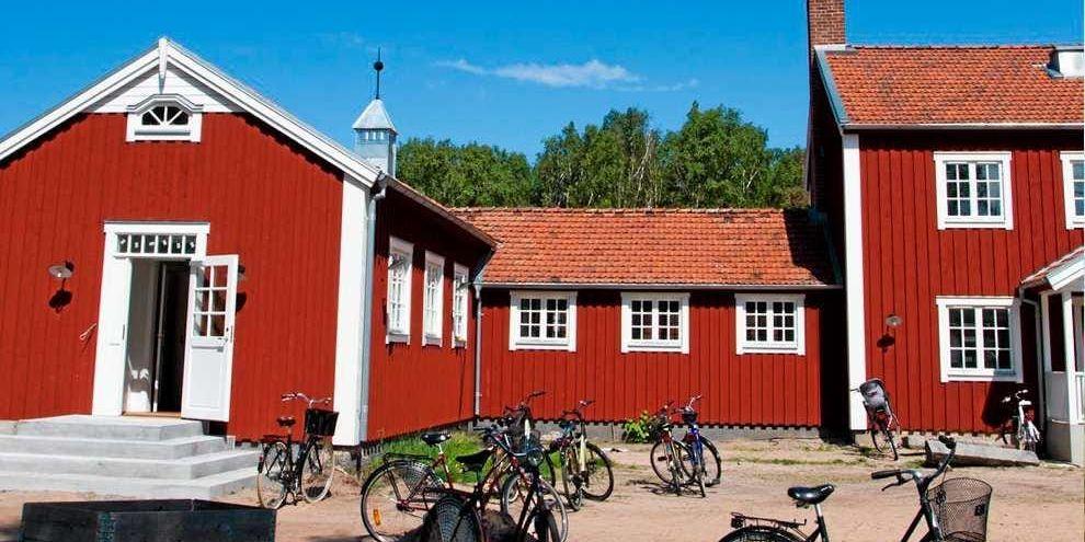 Skandalbygge. Granskning först, sedan kan vi snacka pengar, tyckte Karl-Fredrik Klinker (M).