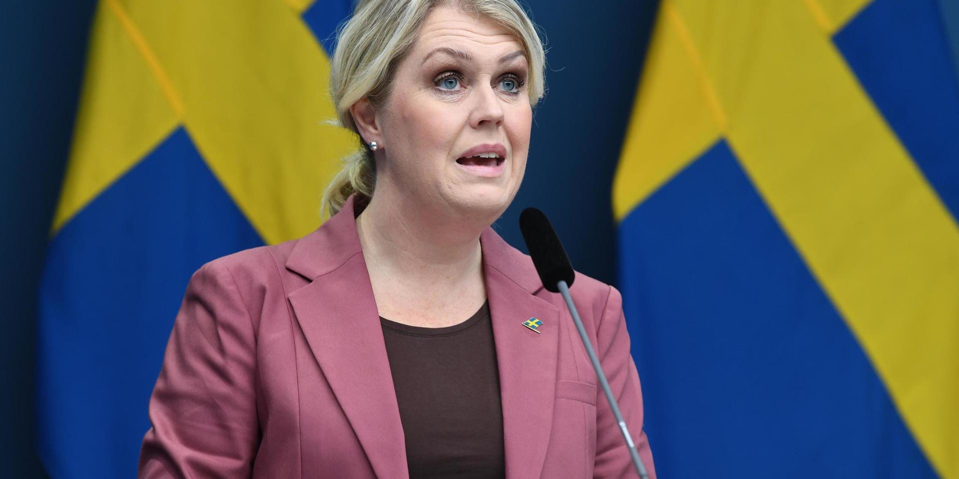 Socialminister Lena Hallengren (S).