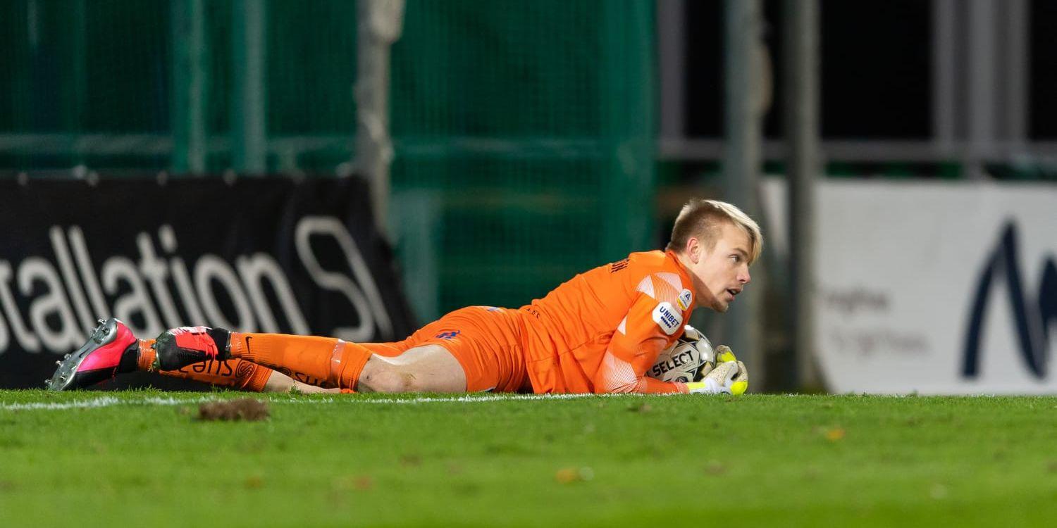 Han har väntat på sin tur, men på lördagen fick Isak Pettersson göra ligadebut i Toulouse.