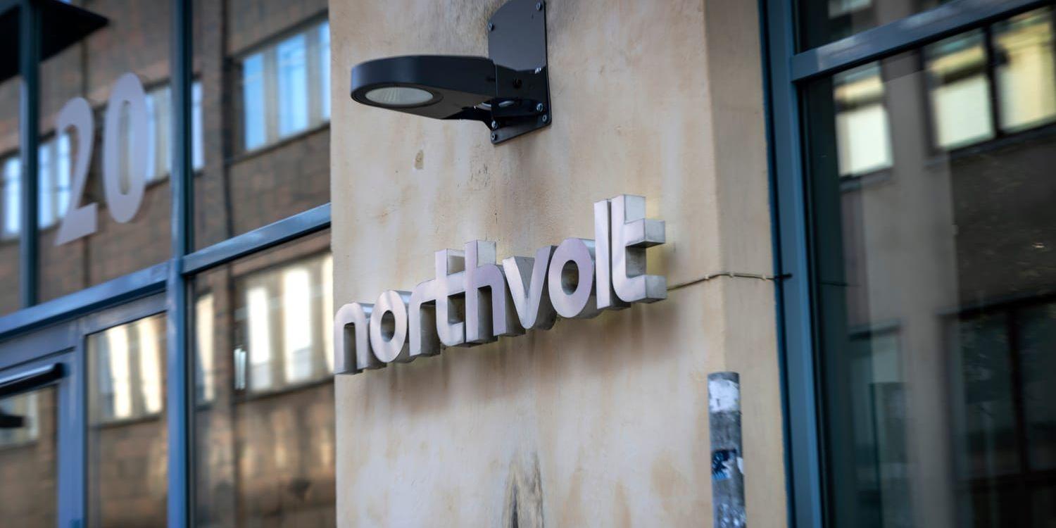 Northvolt varslar. Ledningen behöver visa på ledarskap om företaget ska överleva.