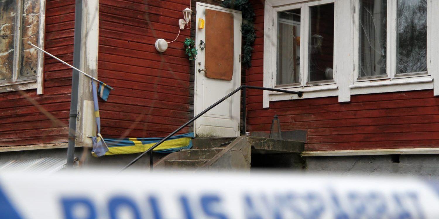 Polisen hann inte fram i tid för att rädda livet på den 41-årige man som skräckslagen ringde från huset i Rydöbruk.