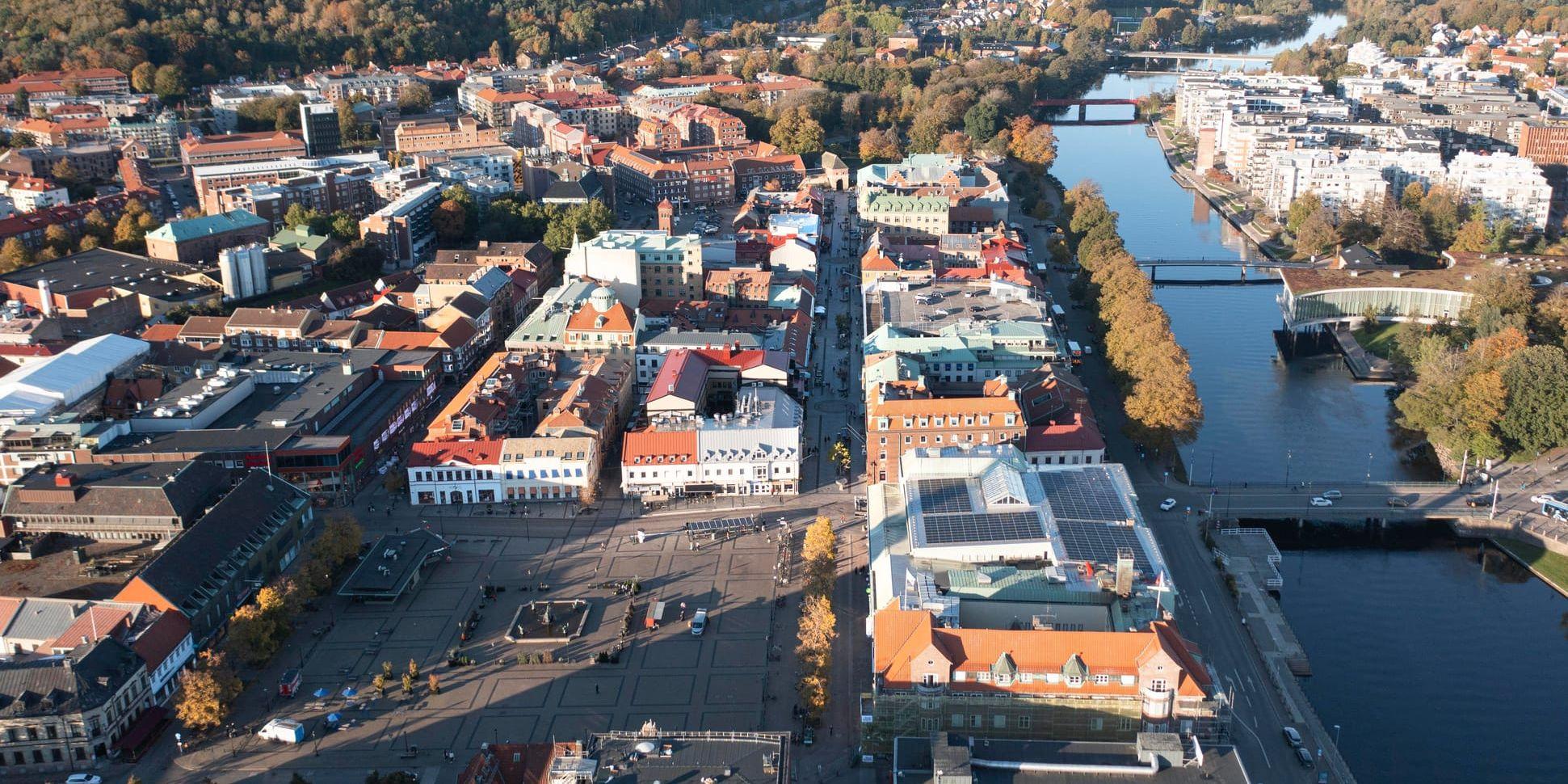 ”För egen del tänker jag att den första prioriteringen måste vara att få in mer folk till centrum.”