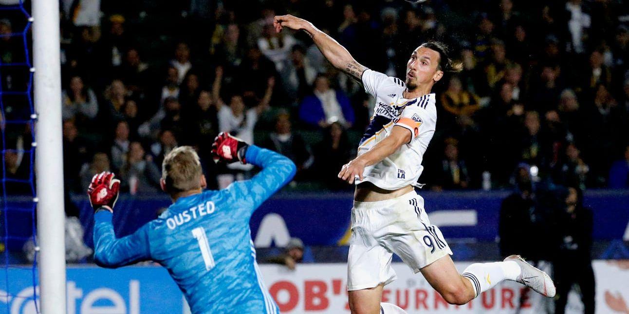 Zlatan Ibrahimovic avgjorde när hans Los Angeles mötte Chicago på hemmplan.