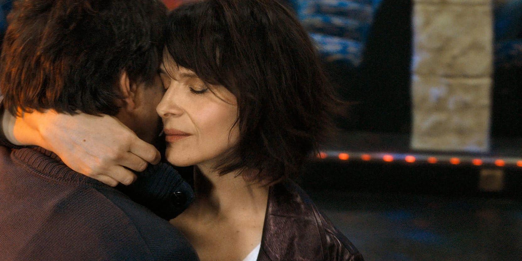 Juliette Binoche söker efter kärlek i "Let the sunshine in". Pressbild.