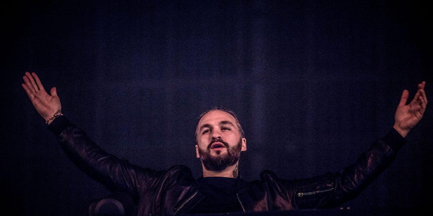 Steve Angello uppmanar SAS att lösa pilotstrejken så att konsertbesökarna kan komma fram. Arkivbild.